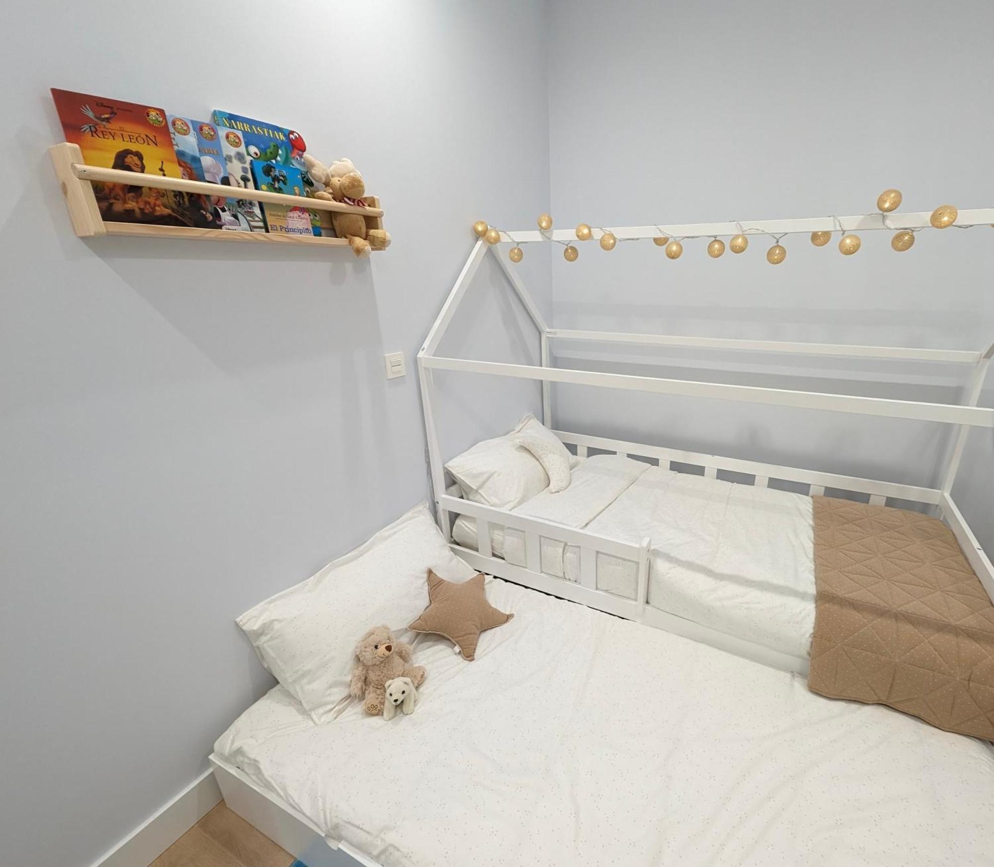 Byandreea Apartaments Etxebi Guernica y Luno Exteriör bild